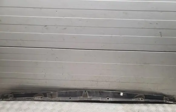 Chrysler Pacifica Wiper trim 68228473AB