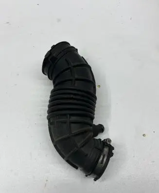 Hyundai Santa Fe Turbo air intake inlet pipe/hose 28130S1300