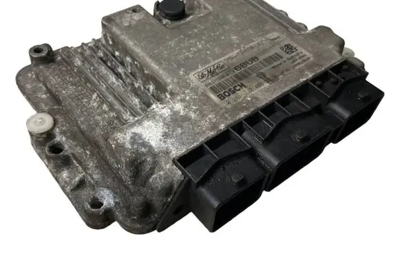 Ford Focus Engine control unit/module 5M5112A650LB 1039S10636 18770665