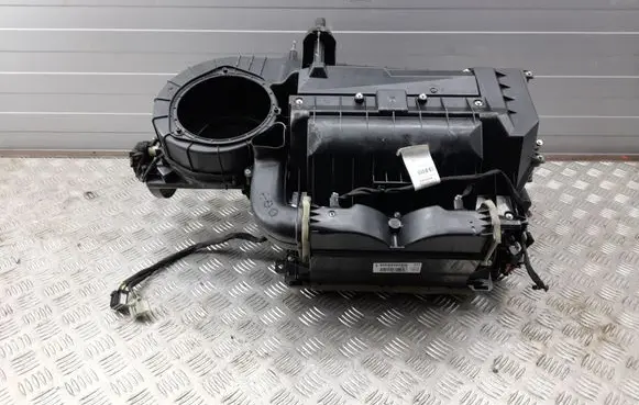 Chevrolet Corvette Interior heater climate box assembly 23154085