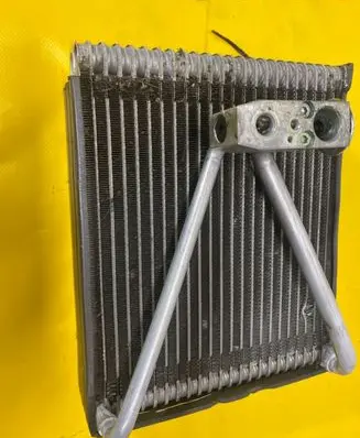Nissan X-Trail T30 Air conditioning (A/C) radiator (interior) 