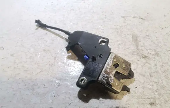 Audi A4 S4 B6 8E 8H Tailgate/trunk/boot lock/catch/latch 8E5827505B