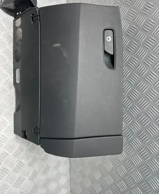 Audi Q7 4M Glove box 4m1857035r