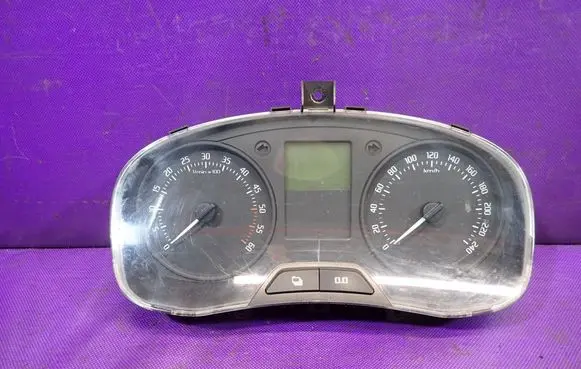 Skoda Fabia Mk2 (5J) Speedometer (instrument cluster) 5J0920800D