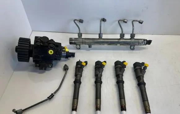 Iveco Daily 6th gen Fuel injectors set 5801439062 504389548 5801386699