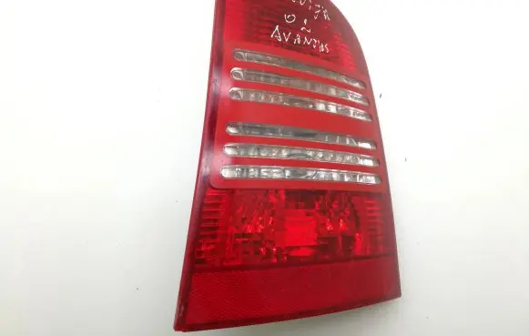 Skoda Octavia Mk1 (1U) Rear/tail lights 1U9945096B