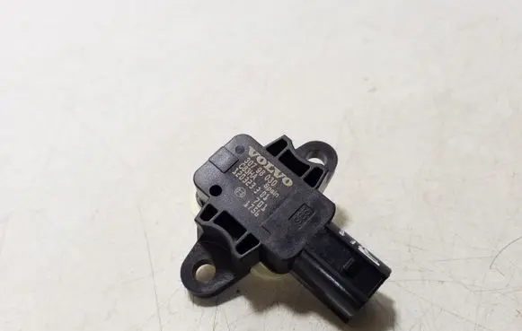 Volvo XC60 Airbag deployment crash/impact sensor 30798030