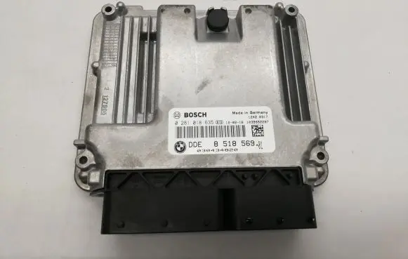 BMW 1 F20 F21 Engine control unit/module 851856901