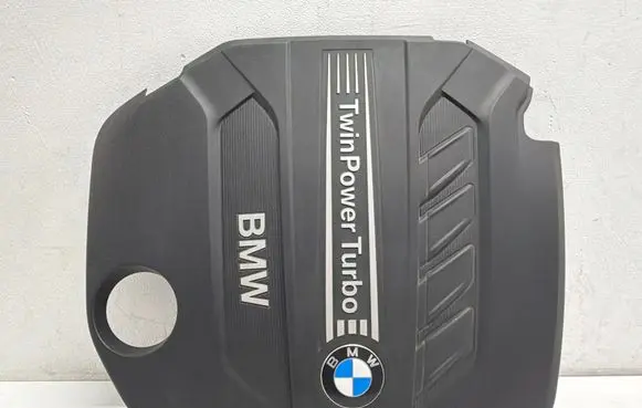 BMW 3 F30 F35 F31 Engine cover (trim) 7810800 7810802