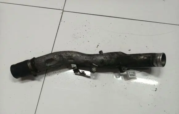 Toyota Avensis T270 Intercooler hose/pipe 