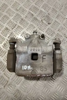 Nissan Juke I F15 Front brake caliper 