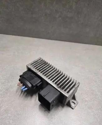 Mercedes-Benz Citan W415 Glow plug pre-heat relay 8200558438A