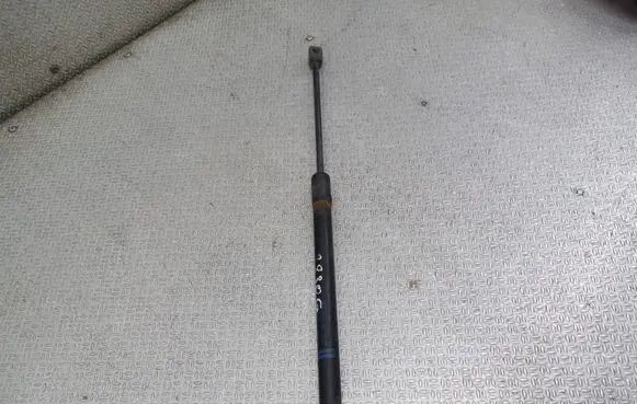 Audi A6 S6 C6 4F Tailgate/trunk strut/damper 4F0827852B