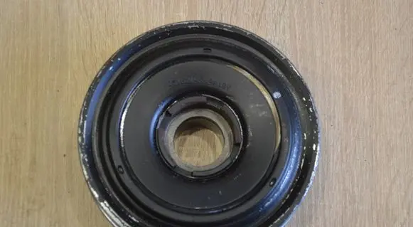 Opel Antara Crankshaft pulley 25182193