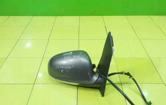 Volkswagen Golf Plus Front door electric wing mirror PRAWE XP119