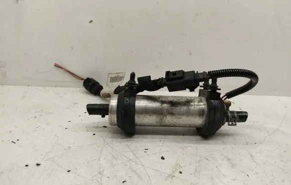 Audi Q7 4L Fuel injection high pressure pump 1K0906089A
