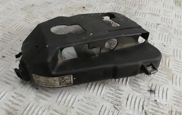 Mercedes-Benz B W246 W242 Timing belt guard (cover) A6070520000 135639718R