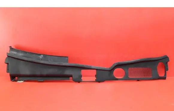 Audi Q5 SQ5 Wiper trim 8R1819447