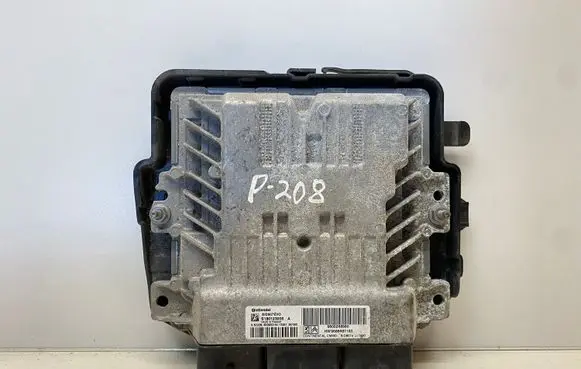 Peugeot 208 Engine control unit/module 9800268980