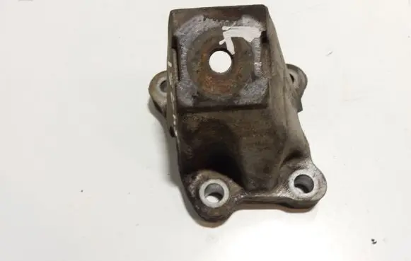 Audi A6 S6 C6 4F Engine mounting bracket 4F0199307AA 54251