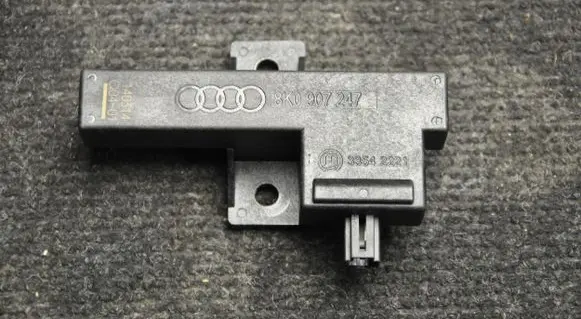 Audi A6 S6 C7 4G Other devices 8K0907247