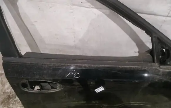 Saab 9-3 Ver2 Front door glass trim molding