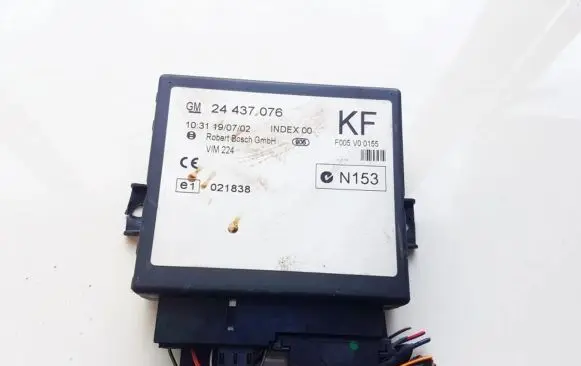 Opel Zafira A Comfort/convenience module 24437076 F005V00155