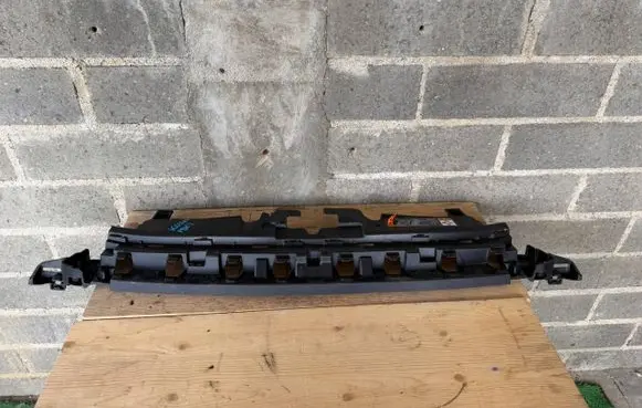 Ford Kuga III Intercooler air guide/duct channel PV4B17E778AA