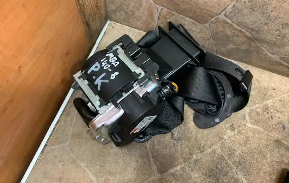 BMW 3 G20 G21 Front seatbelt 