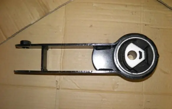 Citroen Jumper Engine mount bracket 1367067080