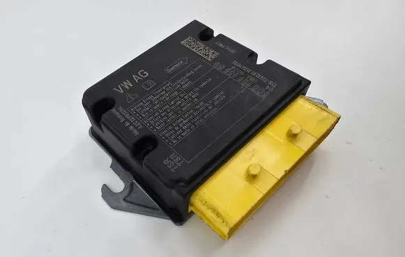 Volkswagen Golf VII Airbag control unit/module 5q0959655bg