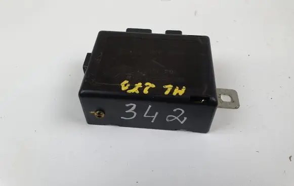 Mercedes-Benz ML W163 Aerial antenna amplifier 1638200289
