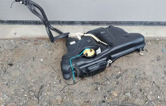 Audi A1 Fuel tank 6R0201021AL