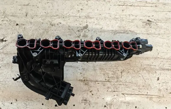 BMW X5 E70 Intake manifold 8507233 1106110024 2734