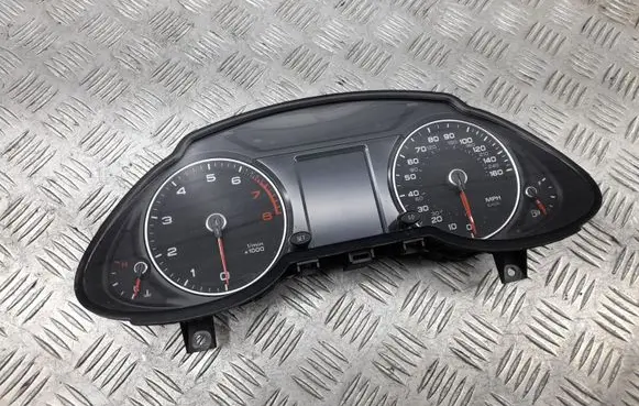 Audi Q5 SQ5 Speedometer (instrument cluster) 8R0920981N