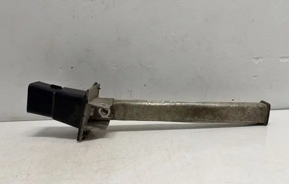 Peugeot 3008 I Front bumper shock/impact absorber 9682791480