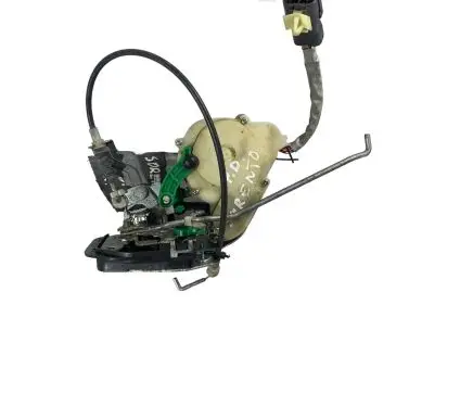 KIA Sorento Front door lock 060630