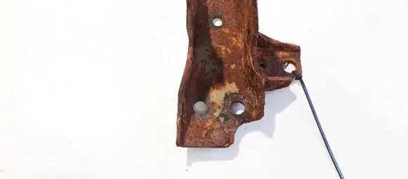 Nissan Almera Tino Bracket in trunk/boot 