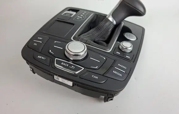 Audi A6 S6 C7 4G Head unit multimedia control 4G1919610C 4G1713139N