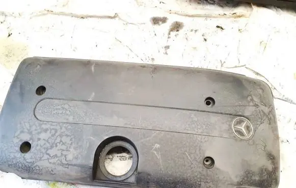 Mercedes-Benz E W211 Engine cover (trim) a6470100067