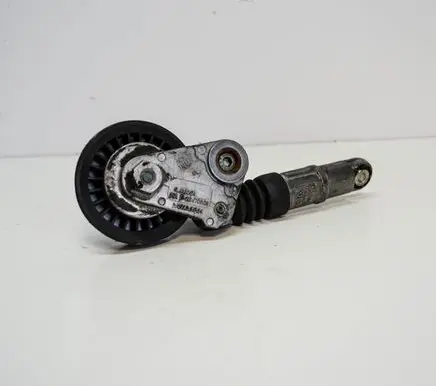 Volkswagen PASSAT B5 Other engine bay part F23470909