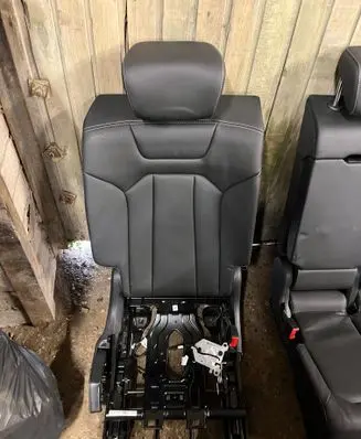 Rear seat
