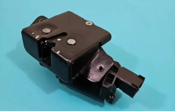 Opel Insignia A Tailgate/trunk/boot lock/catch/latch 13581405 IMPRK1360449