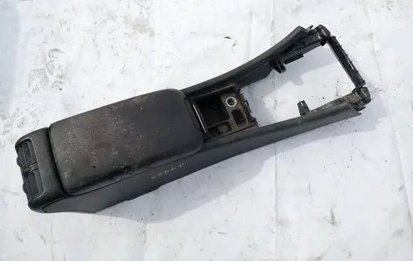 Mercedes-Benz C W203 Armrest e03611021