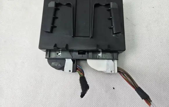 BMW 5 F10 F11 Fuel injection pump control unit/module 9296783