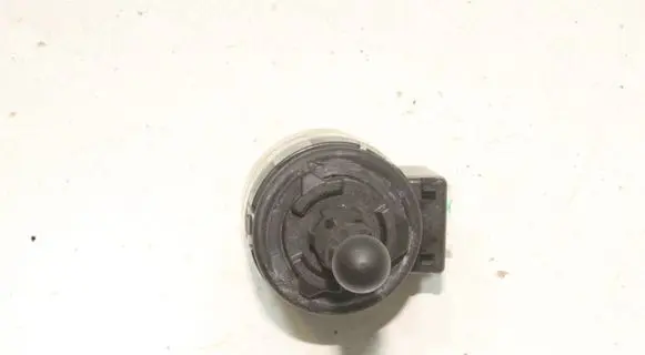 Tesla Model 3 Headlight level adjustment motor 74862101