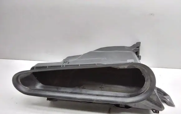 Volvo XC60 Air intake duct part 31425479
