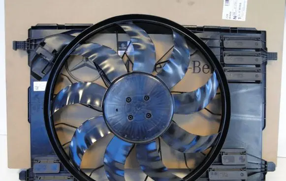 Mercedes-Benz GLB x247 Electric radiator cooling fan A2479069906