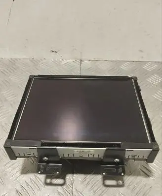 Maserati Levante Screen/display/small screen 670106656