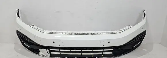 Volkswagen PASSAT B8 Front bumper 3G0807221G